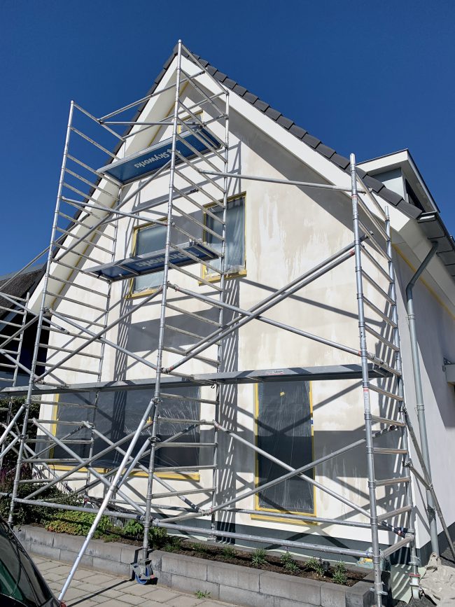 Woonhuis afwerking buitenmuren